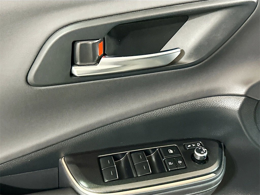 Used 2023 Toyota Crown XLE image 15