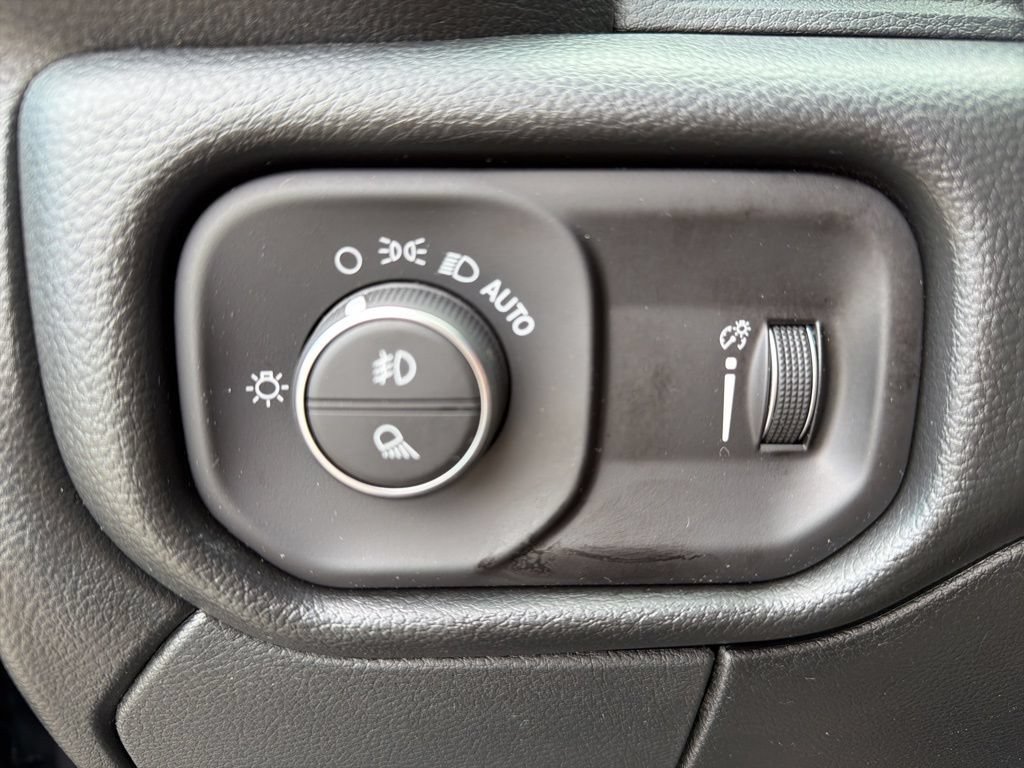 New 2026 RAM 3500 Tradesman AWD/4WD image 42