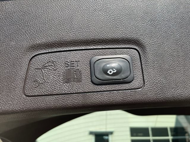 Used 2018 Lincoln MKC Premiere AWD/4WD image 30