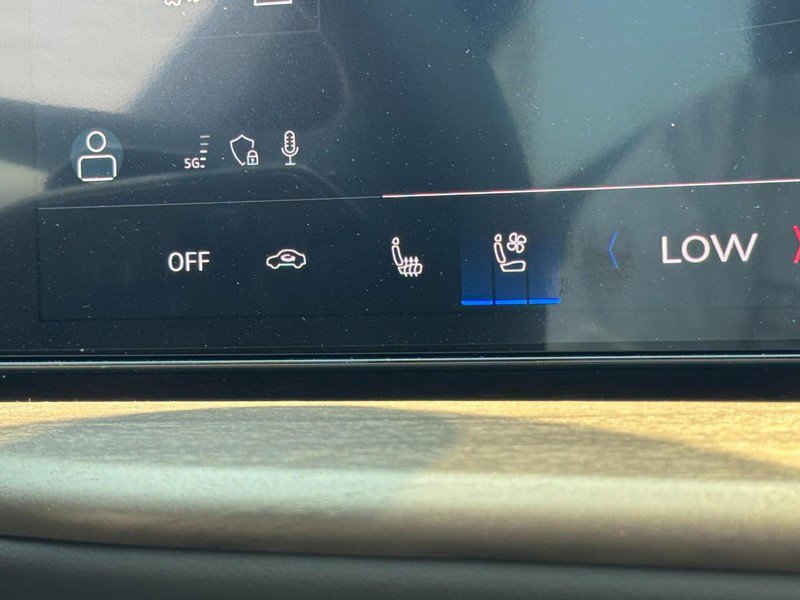 New 2025 Audi Q5 Premium Plus image 15