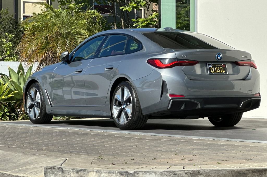 Used 2023 BMW i4 eDrive35 w/ Premium Package image 5