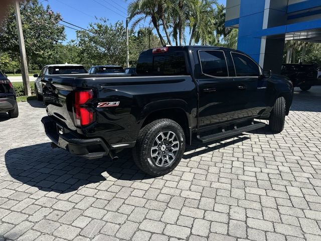 Used 2024 Chevrolet Colorado Z71 w/ Advanced Trailering Package AWD/4WD image 17