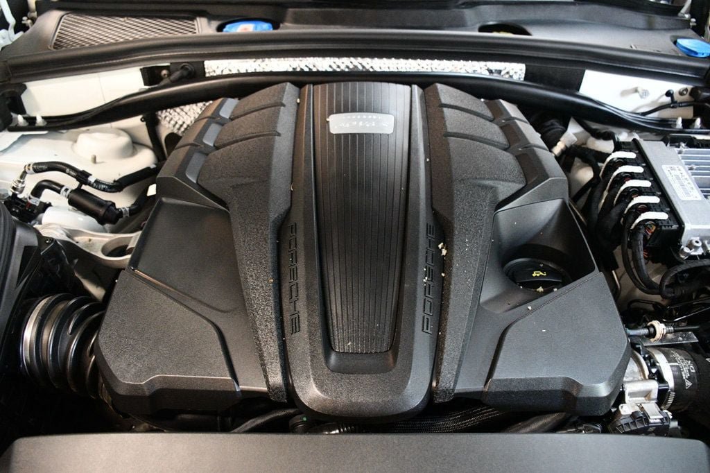 Used 2020 Porsche Macan S AWD/4WD image 78