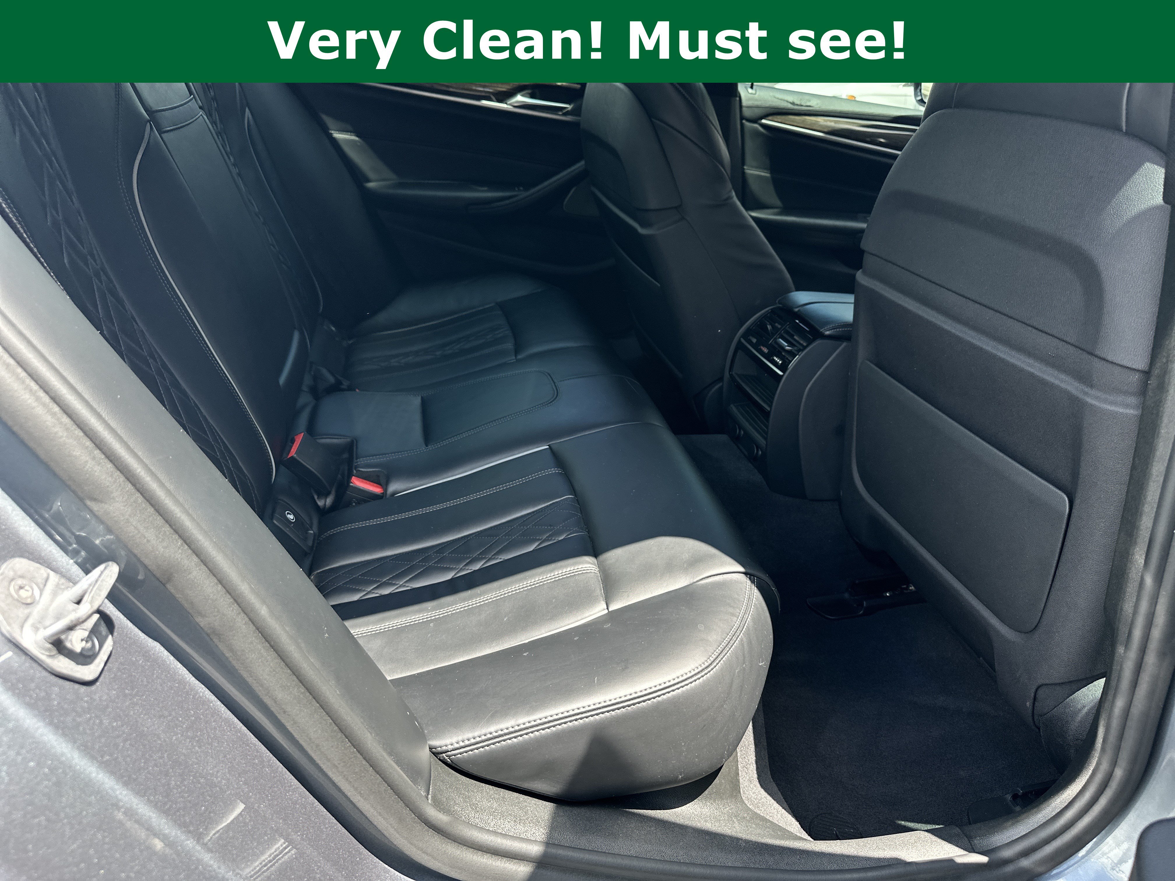 Used 2017 BMW 540i RWD image 17
