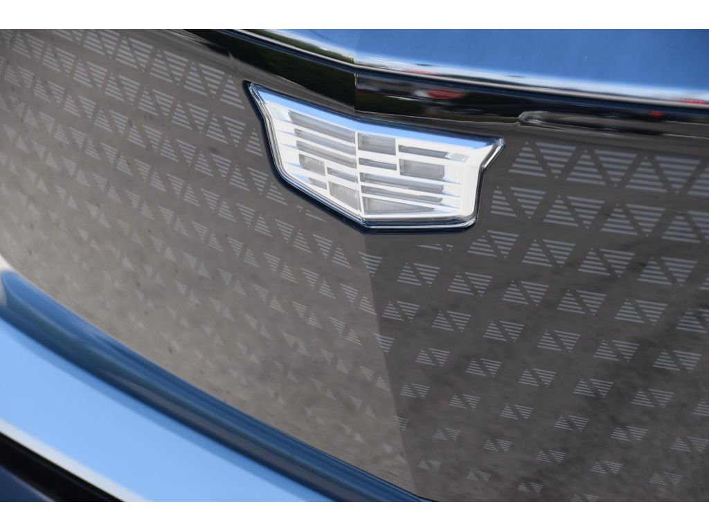 New 2026 Cadillac Vistiq Sport w/ LPO, Floor Liner Package image 11