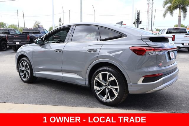 Used 2023 Audi Q4 e-tron Prestige image 6