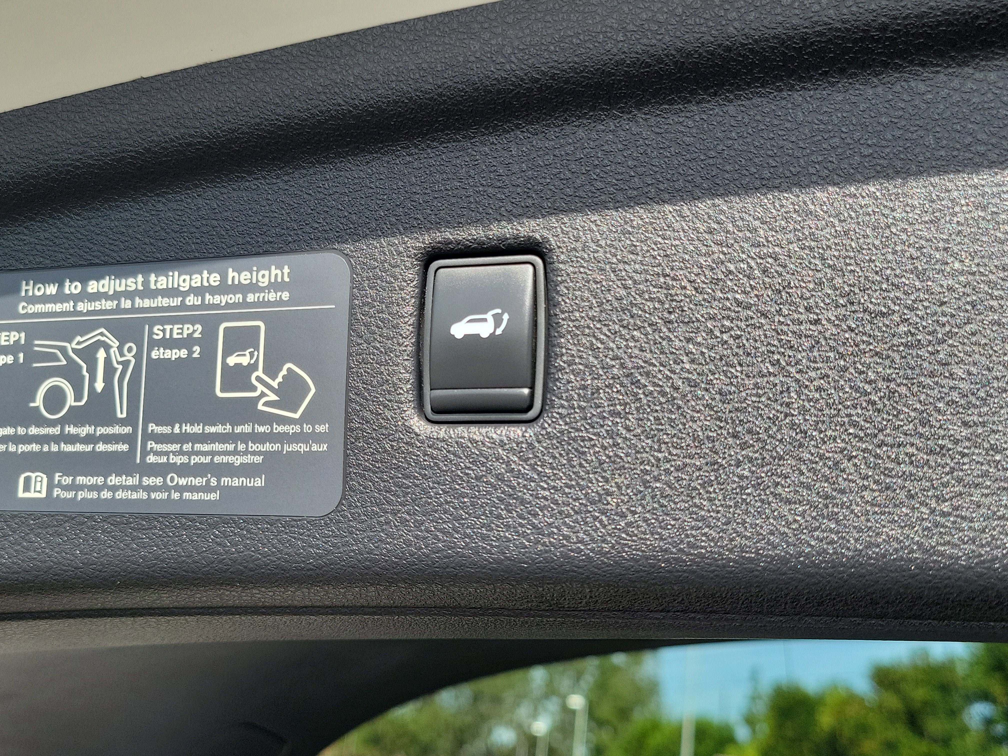 Used 2019 INFINITI QX50 Essential w/ Cargo Package FWD image 17