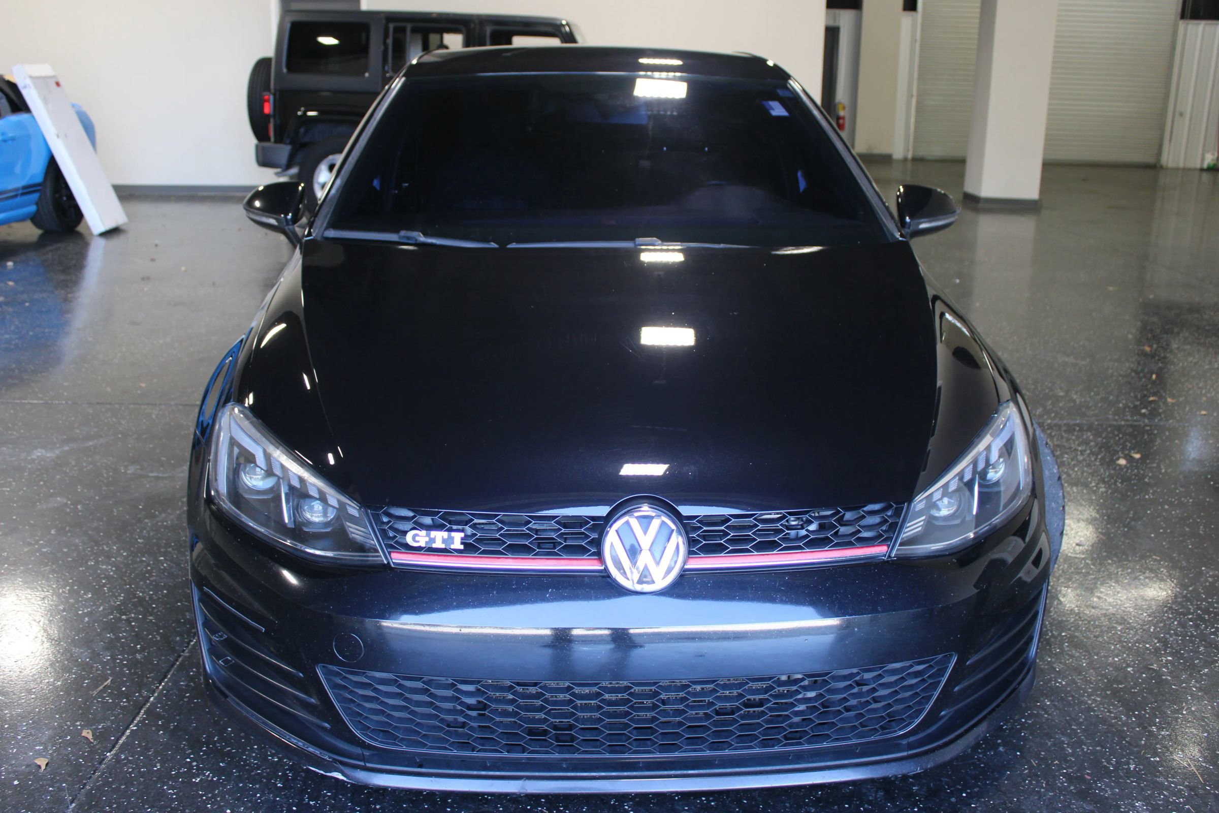 Used 2017 Volkswagen GTI S image 6