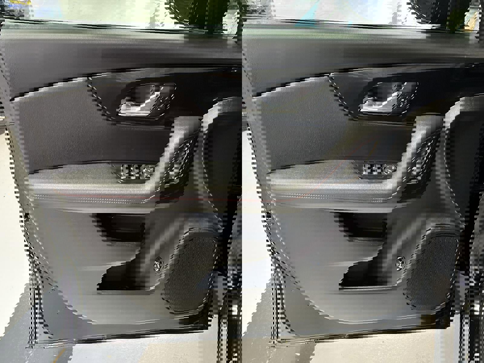 Used 2022 Chevrolet Blazer RS w/ LPO, Floor Liner Package image 15