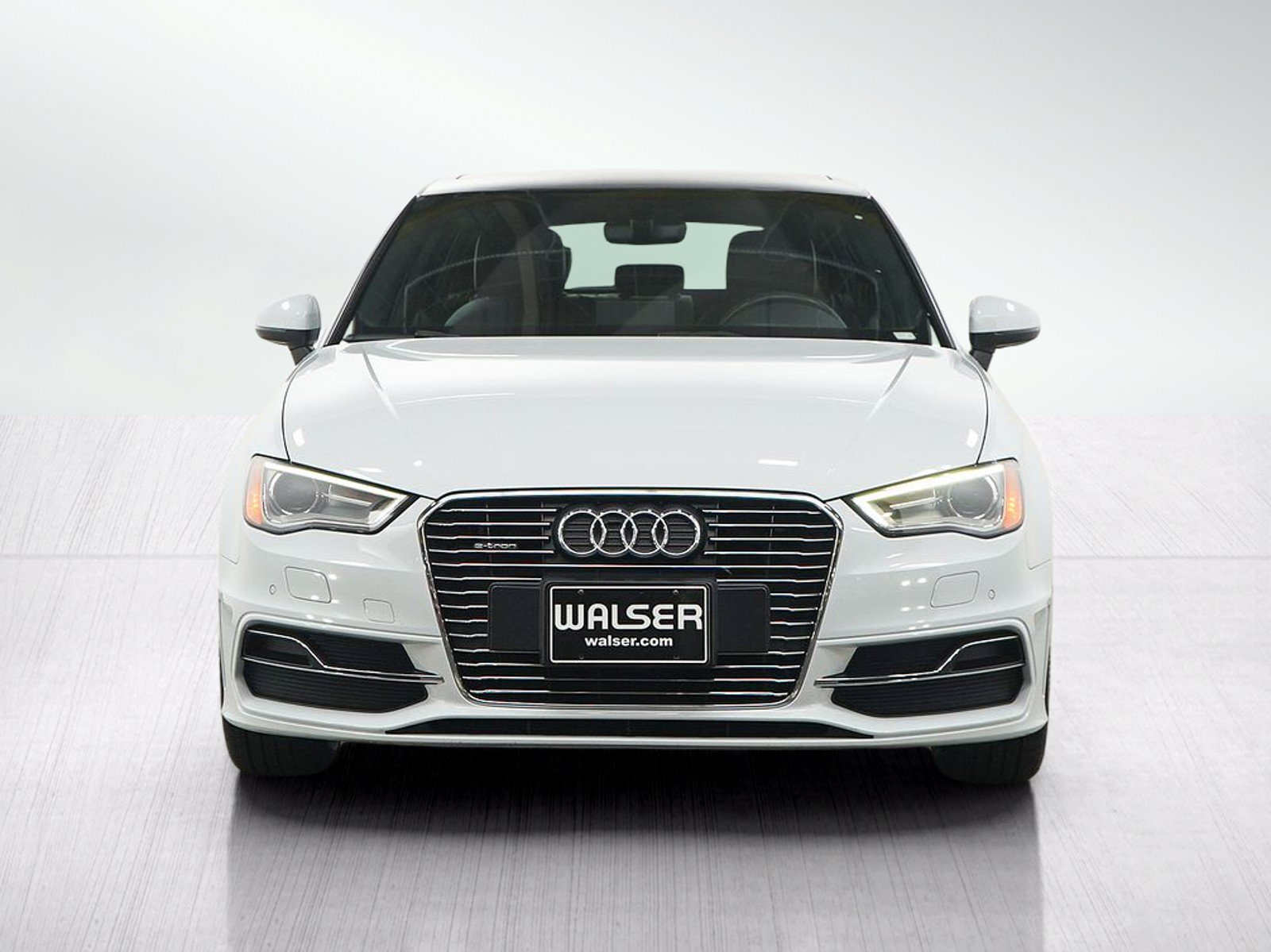 Used 2016 Audi A3 e-tron Premium w/ Audi MMI Navigation Plus FWD image 8