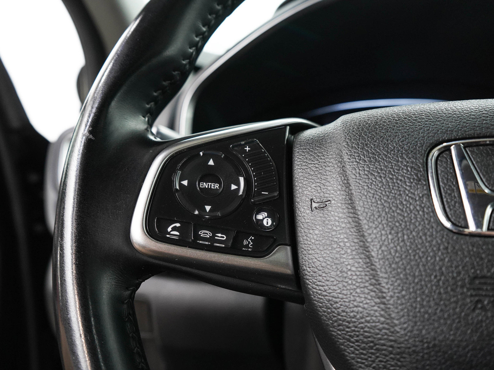 Used 2018 Honda CR-V EX-L image 25