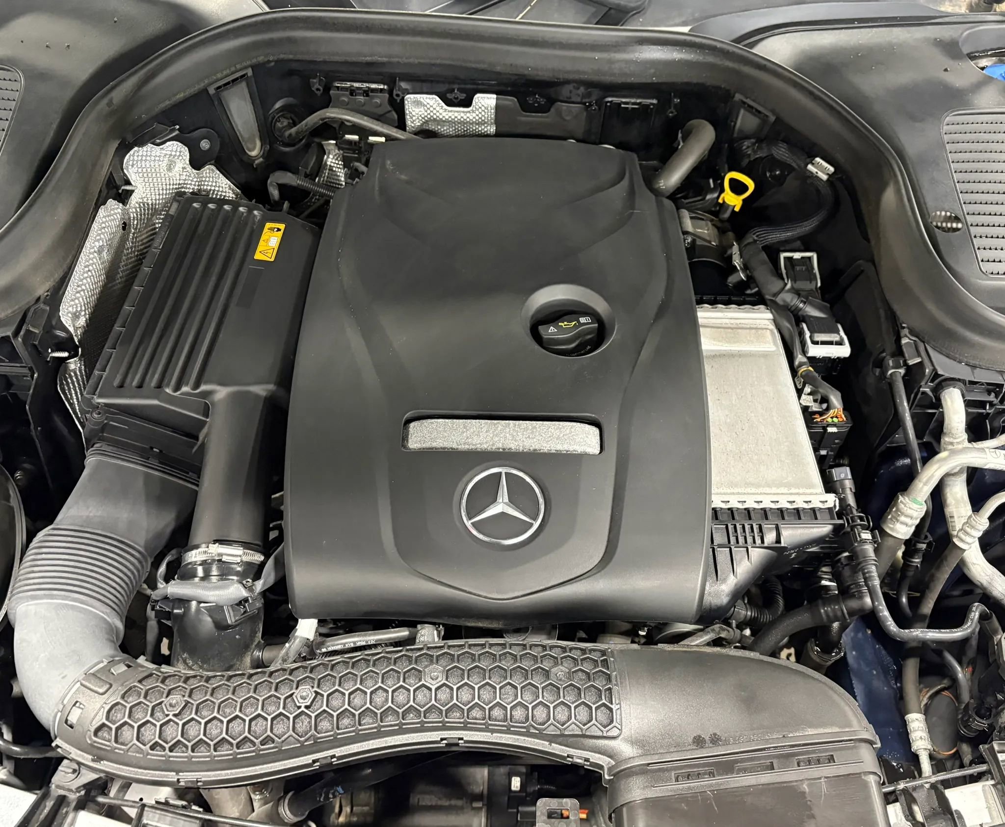 Used 2019 Mercedes-Benz GLC 300 4MATIC Coupe image 39