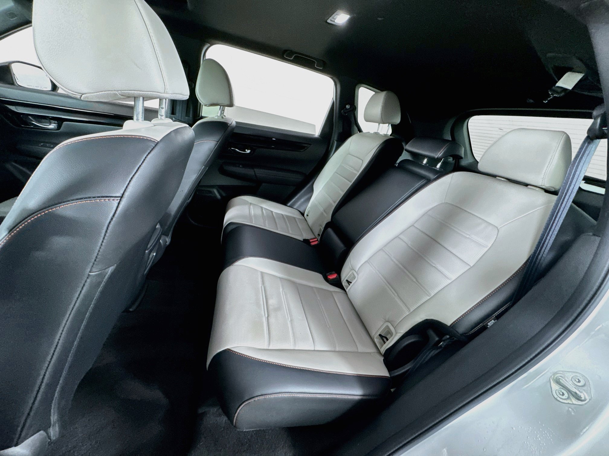 Used 2023 Honda CR-V Sport Touring image 17
