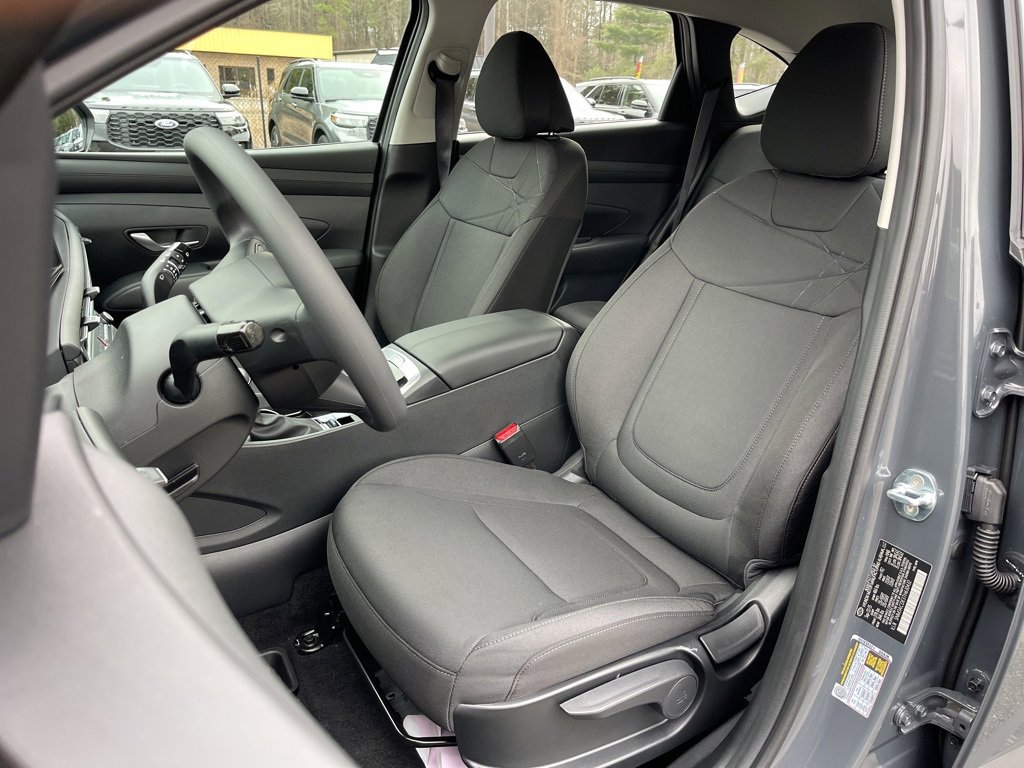 Certified 2026 Hyundai Tucson SE image 19