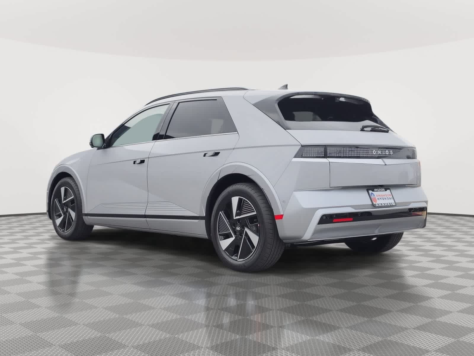 New 2027 Hyundai Ioniq 5 Limited RWD image 9