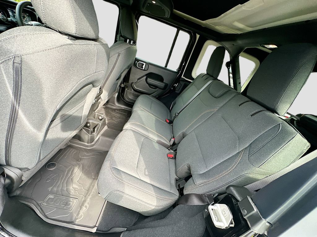 Used 2024 Jeep Wrangler Unlimited Sport w/ Convenience Group image 32