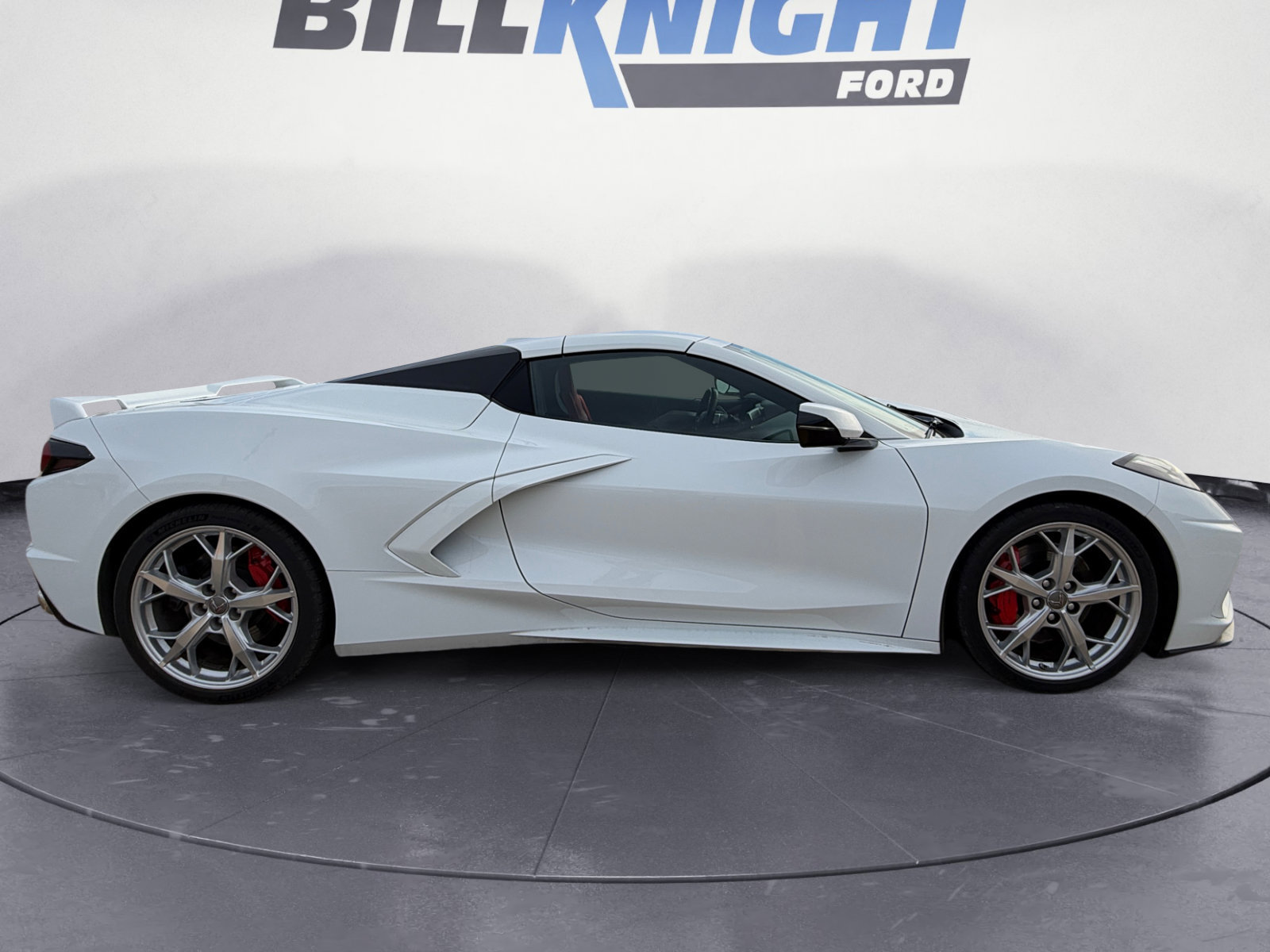 Used 2021 Chevrolet Corvette Stingray Premium Conv w/ Z51 Performance Package RWD image 6
