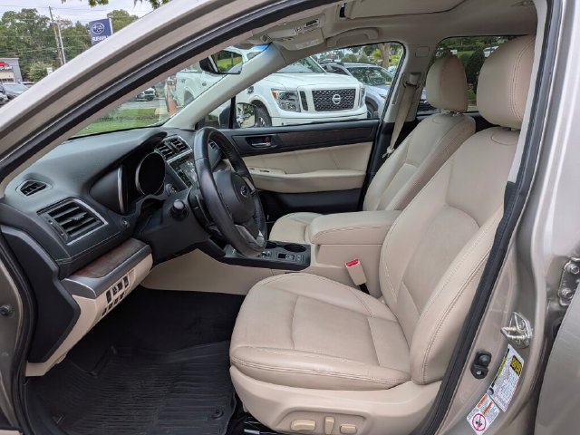 Used 2019 Subaru Outback 2.5i Limited AWD/4WD image 24