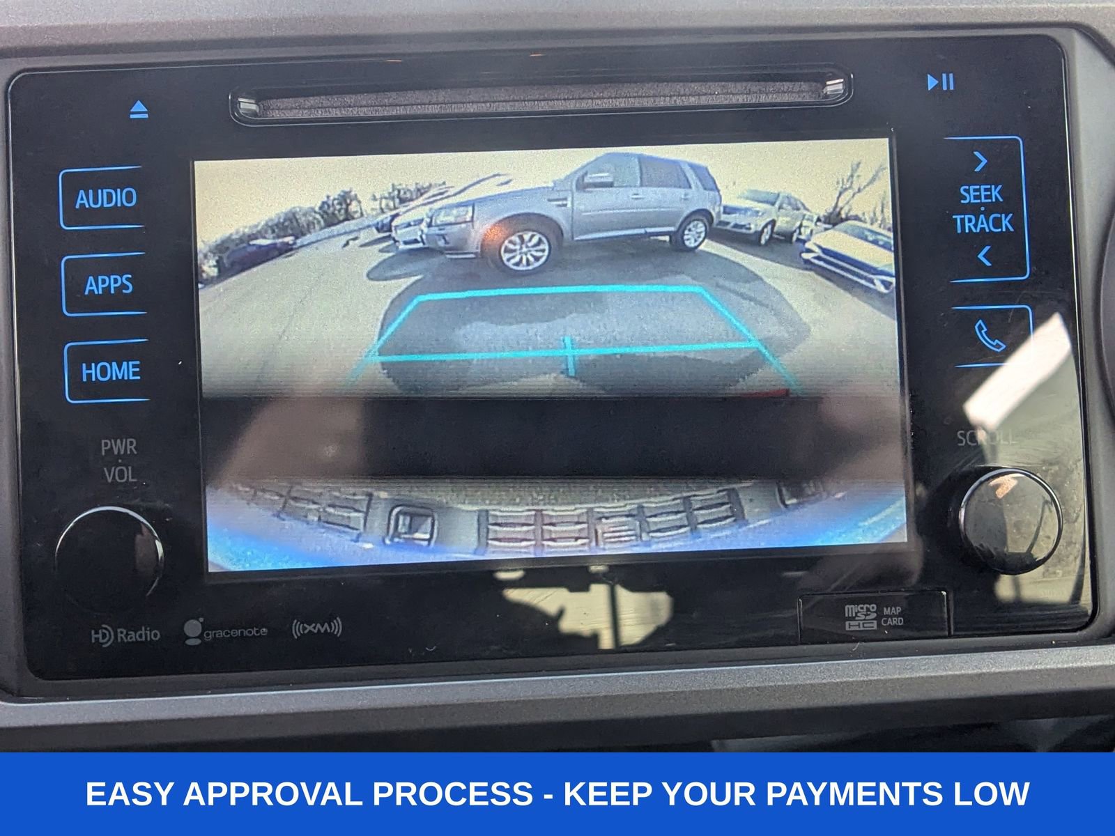 Used 2017 Toyota Tacoma TRD Off-Road w/ Tow Package (A/T) image 29