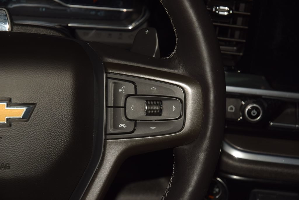 Used 2024 Chevrolet Silverado 1500 High Country w/ Technology Package AWD/4WD image 41
