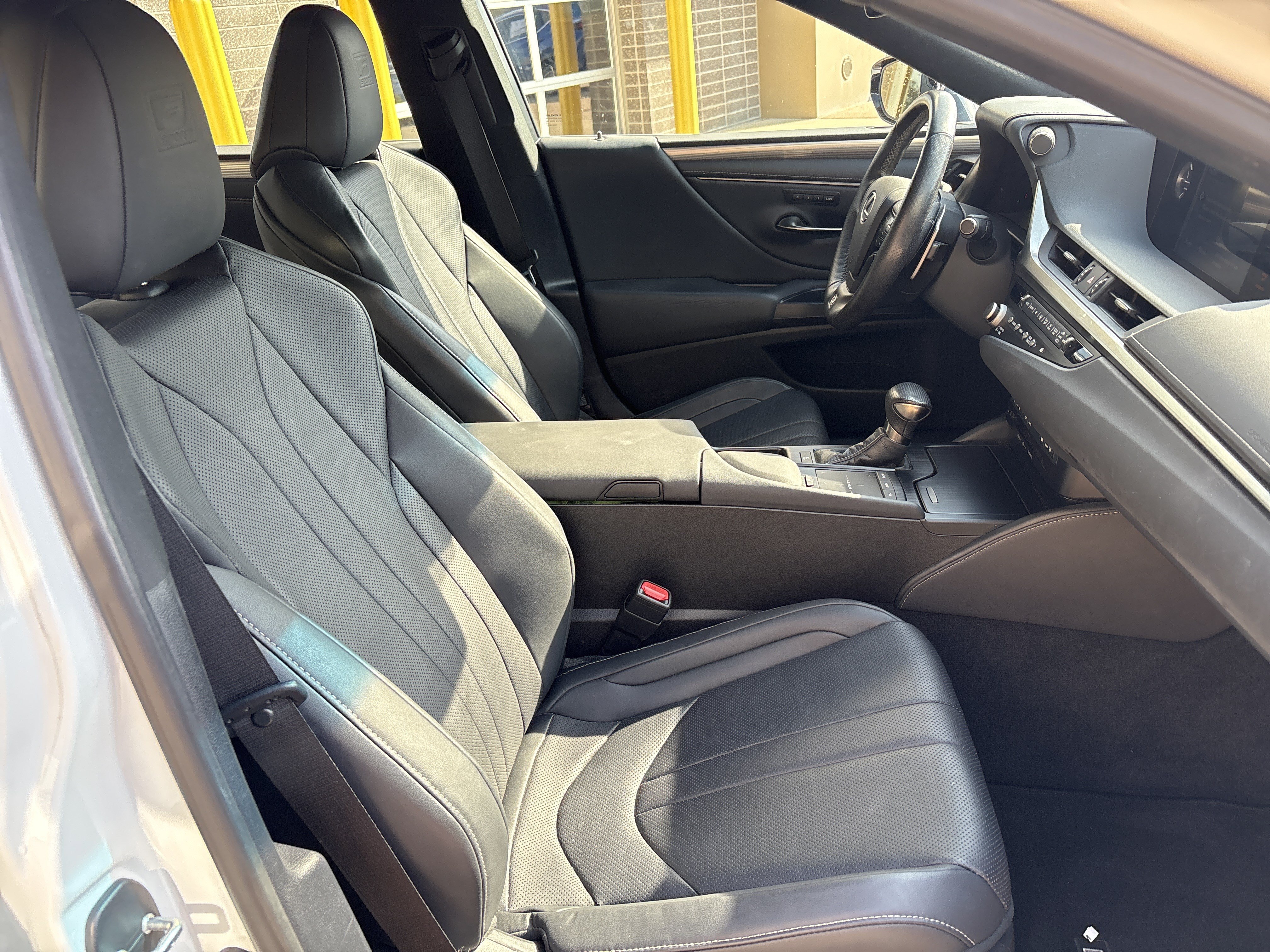 Certified 2021 Lexus ES 350 F Sport w/ Protection Package (P3) FWD image 33