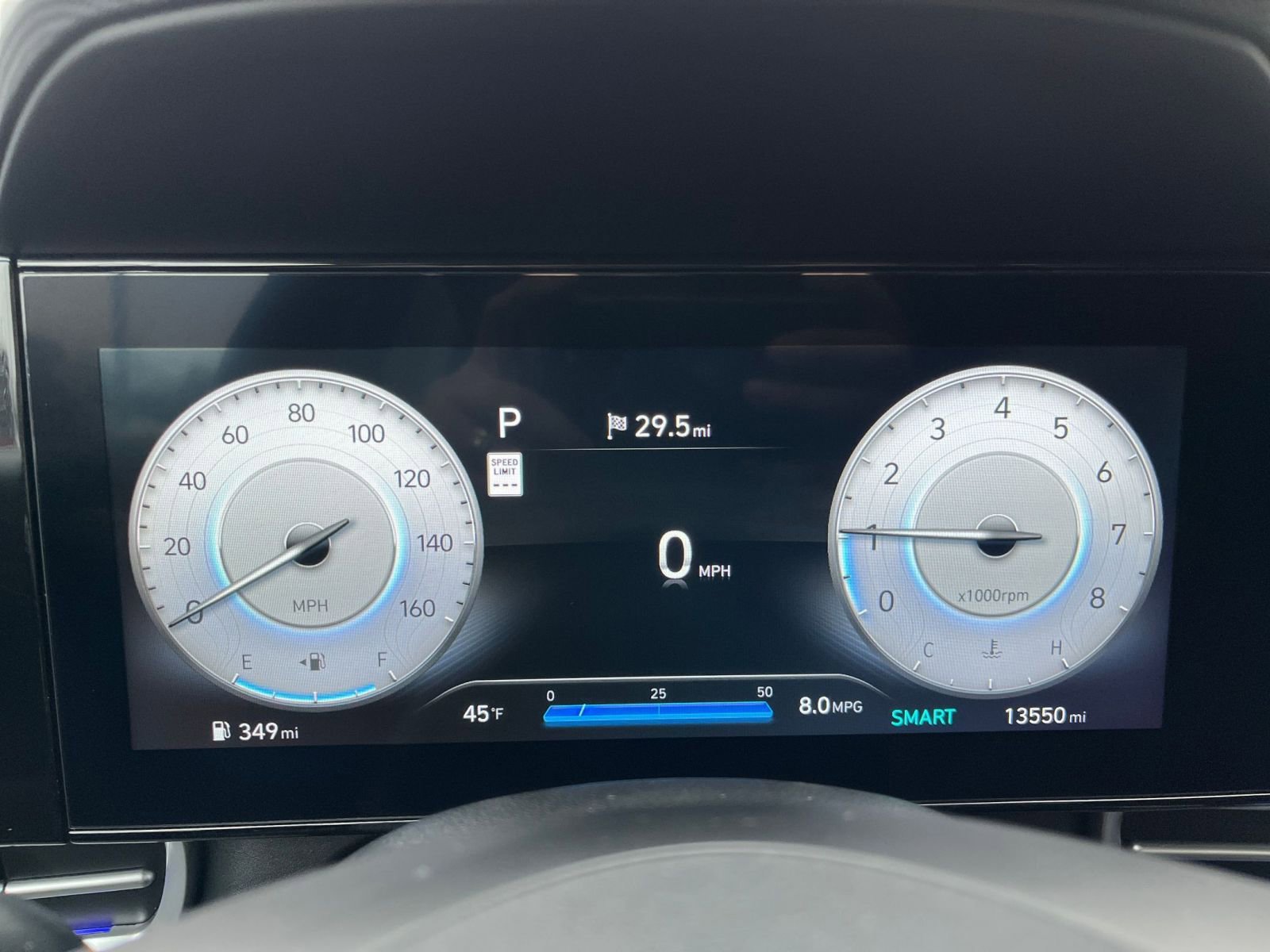 Used 2025 Hyundai Elantra SEL FWD image 43