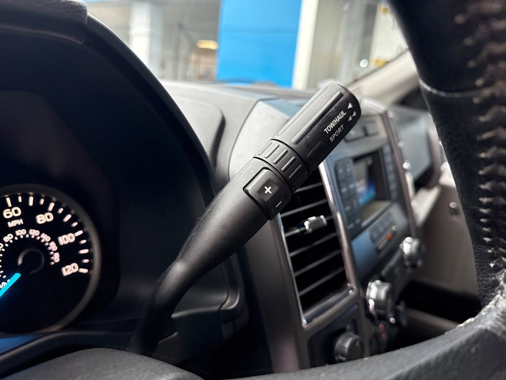 Used 2015 Ford F150 XLT w/ Equipment Group 301A Mid image 27