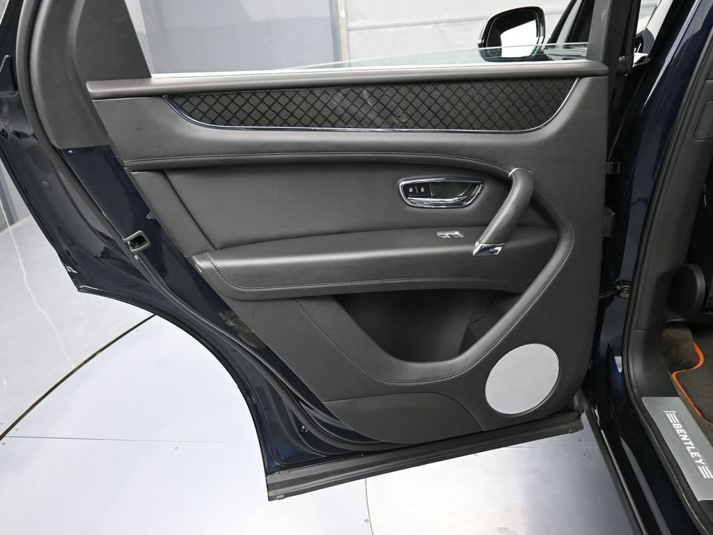 Certified 2020 Bentley Bentayga AWD/4WD image 23