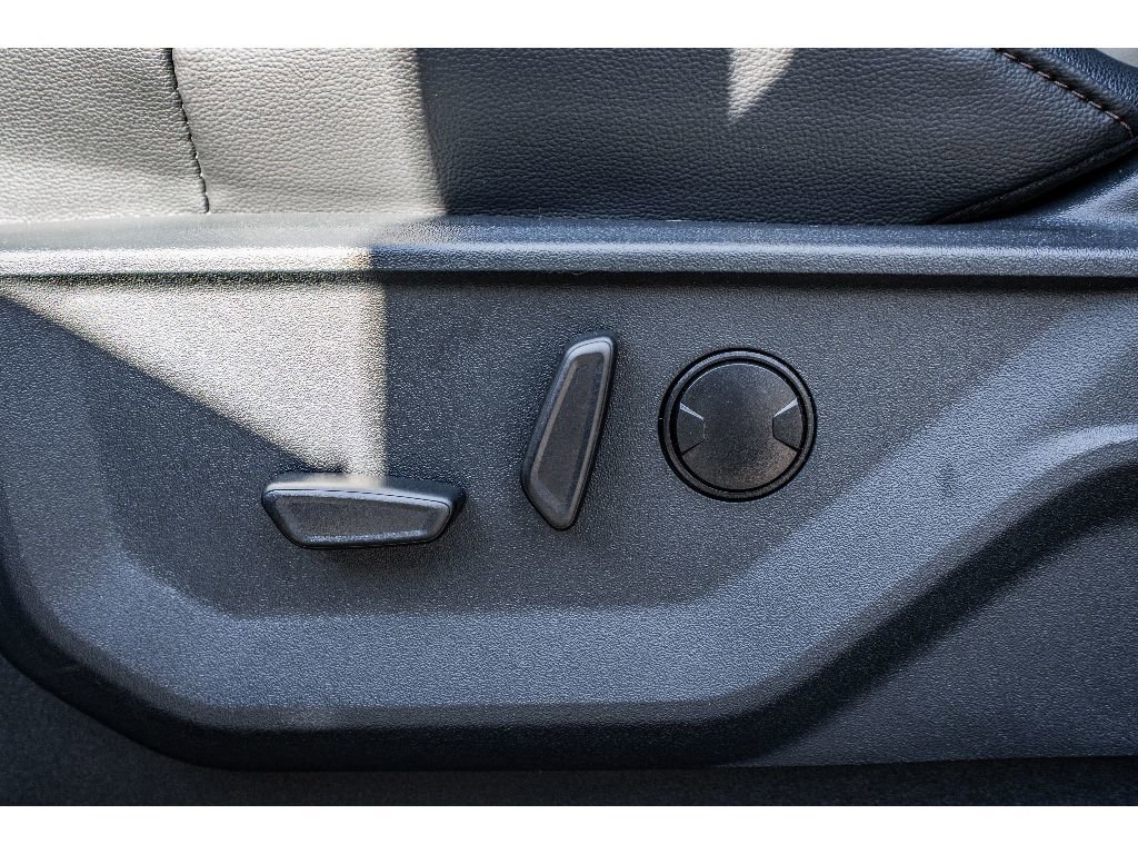 New 2026 Ford F250 Lariat w/ Lariat Ultimate Package image 10