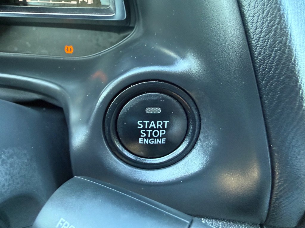 Used 2018 MAZDA MAZDA3 Grand Touring w/ Premium Equipment Package image 32