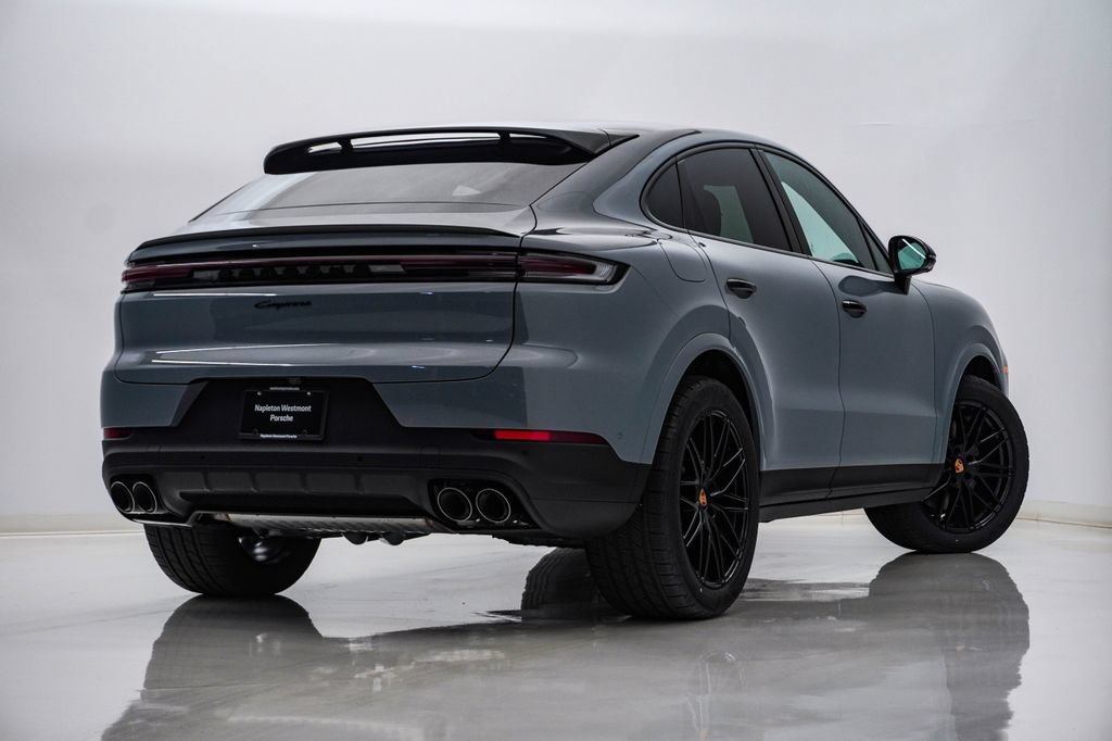New 2026 Porsche Cayenne Coupe AWD/4WD image 11