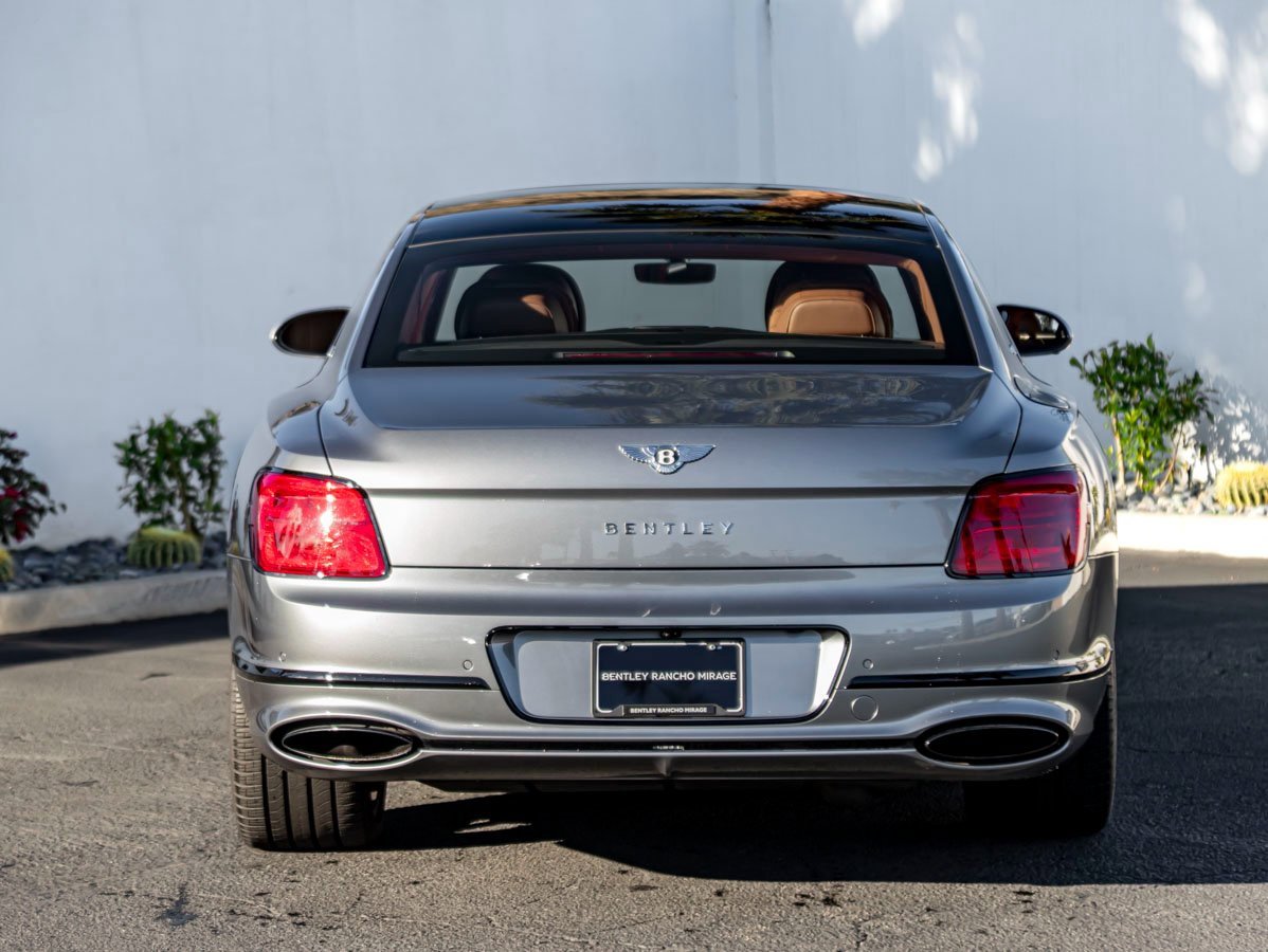 Certified 2021 Bentley Flying Spur W12 image 13