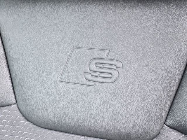 Used 2022 Audi Q5 e Prestige image 16