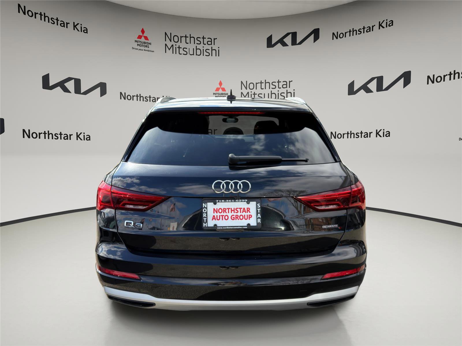 Used 2021 Audi Q3 2.0T Premium image 3