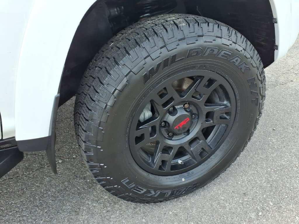 Used 2020 Toyota 4Runner TRD Pro AWD/4WD image 9