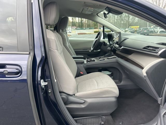 Used 2024 Toyota Sienna LE image 17