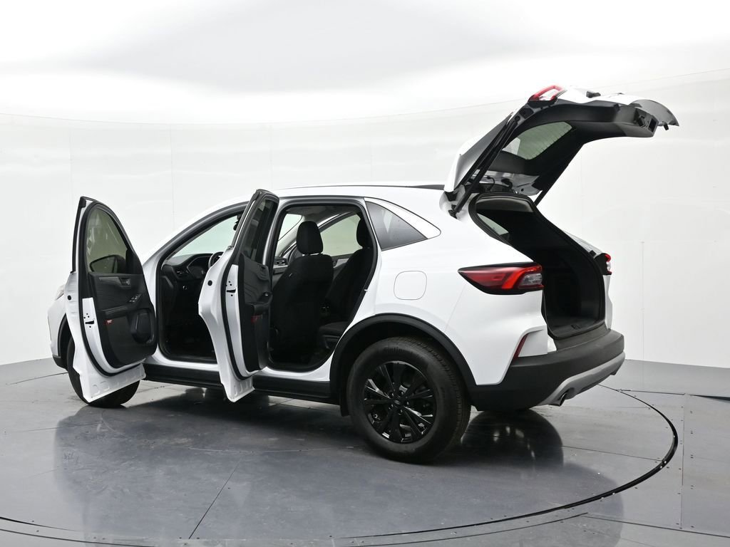 Used 2024 Ford Escape Active image 23