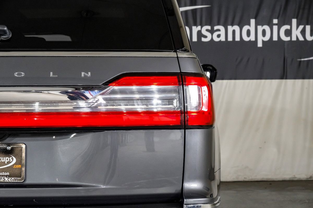Used 2021 Lincoln Navigator L Reserve w/ Luxury Package image 42