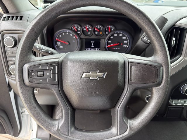 Used 2023 Chevrolet Silverado 1500 Custom Trail Boss w/ LPO, Dark Essentials Package AWD/4WD image 17