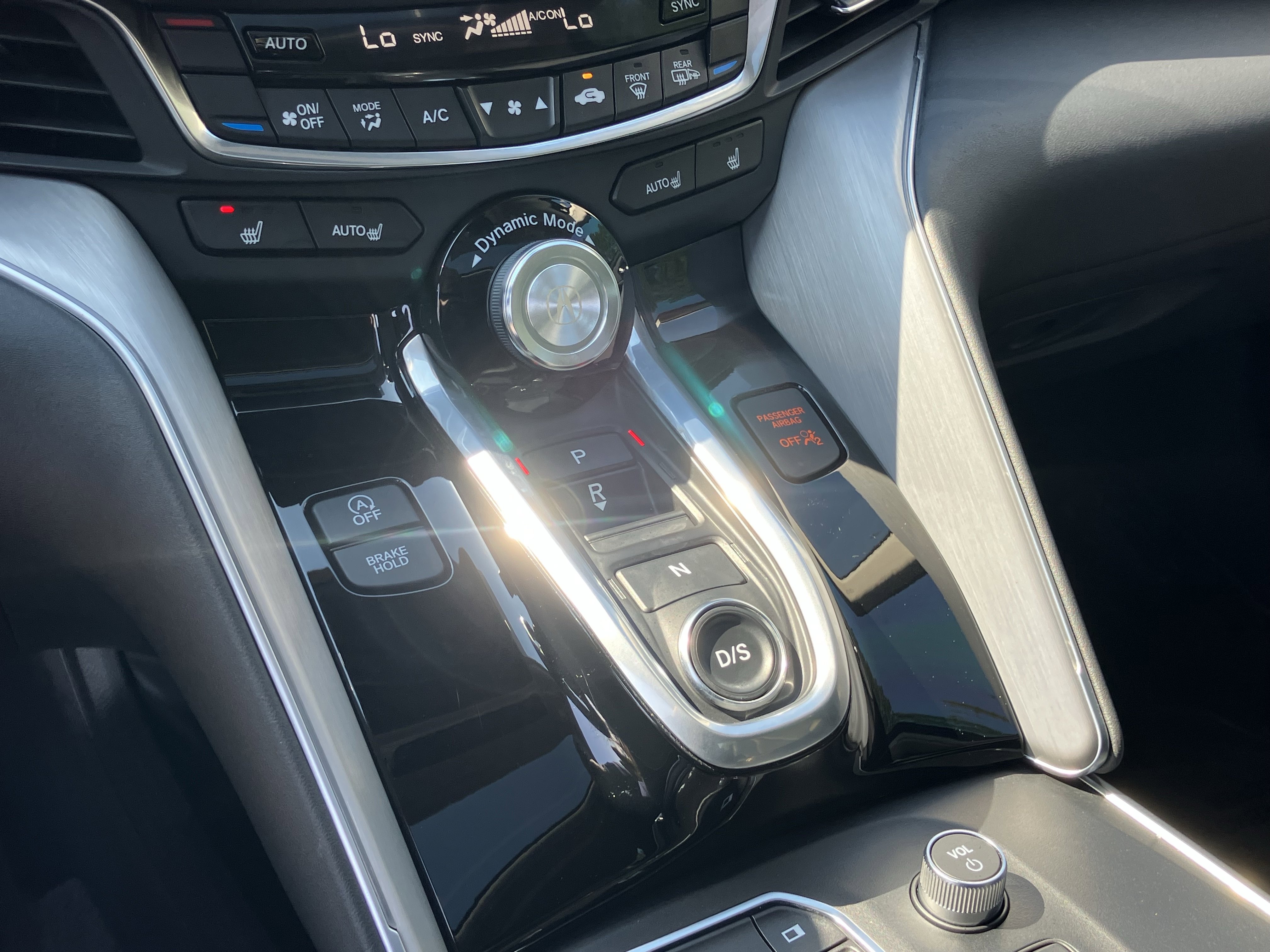 Used 2024 Acura TLX w/ Technology Package image 29