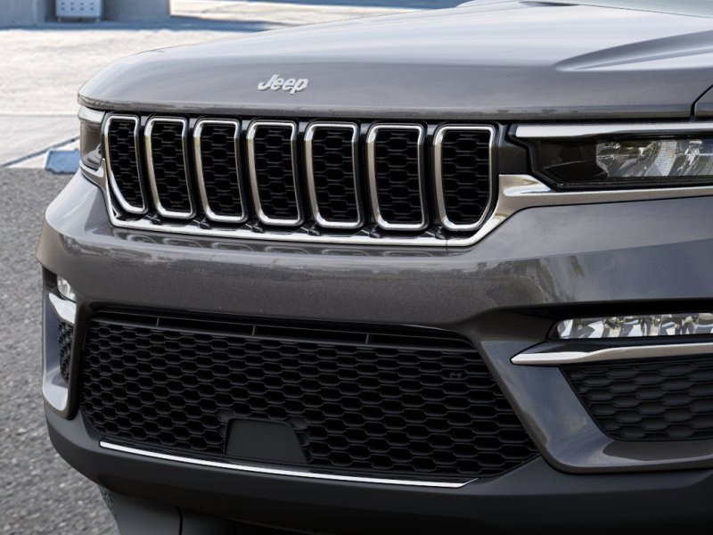 New 2025 Jeep Grand Cherokee Limited w/ Trailer Tow Package image 11