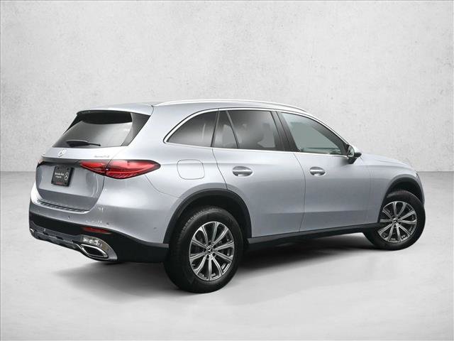 Certified 2025 Mercedes-Benz GLC 300 4MATIC image 2