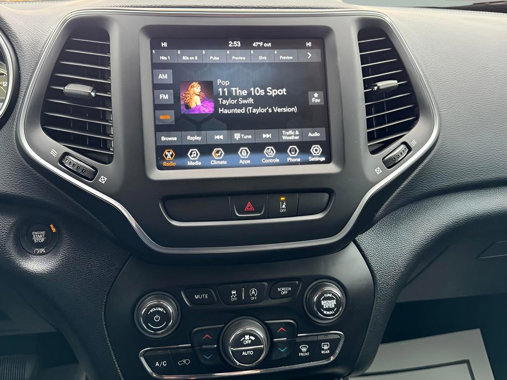 Certified 2022 Jeep Cherokee Latitude Lux image 10