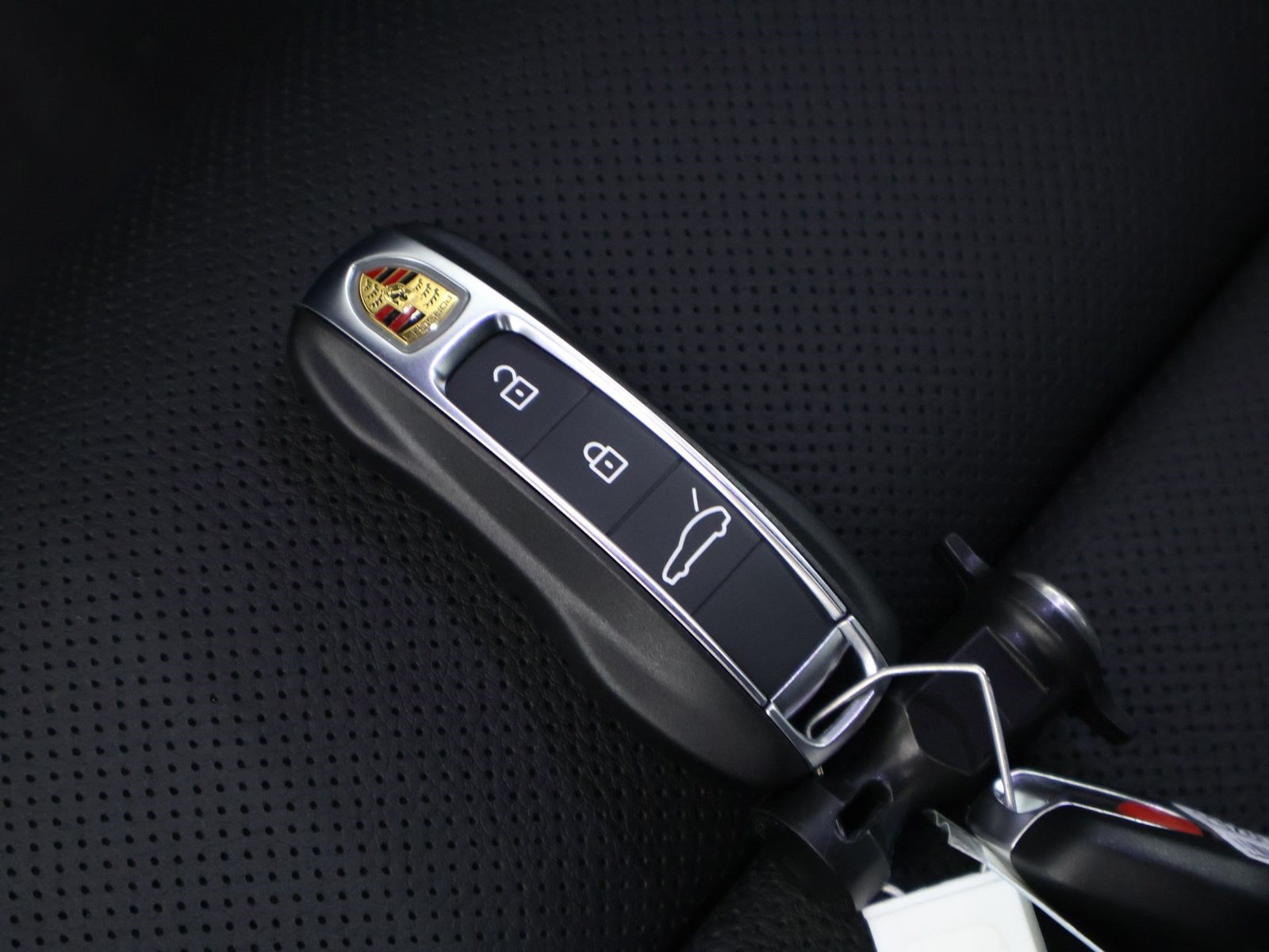 New 2026 Porsche Panamera RWD image 23
