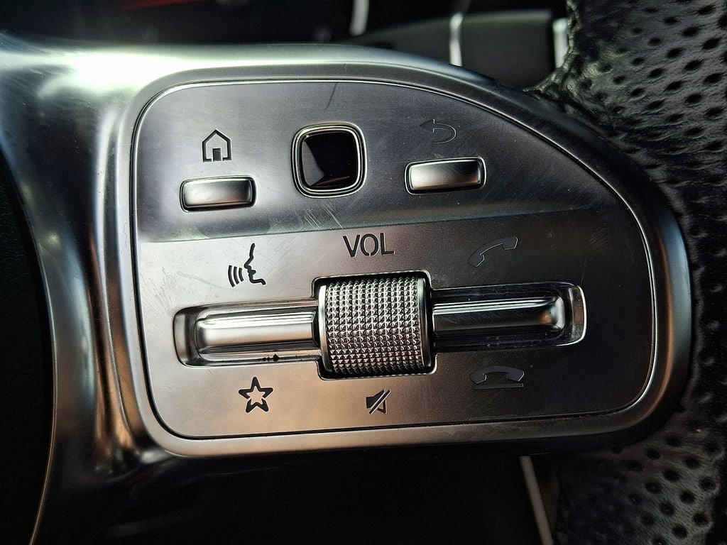 Used 2022 Mercedes-Benz GLC 300 4MATIC image 22