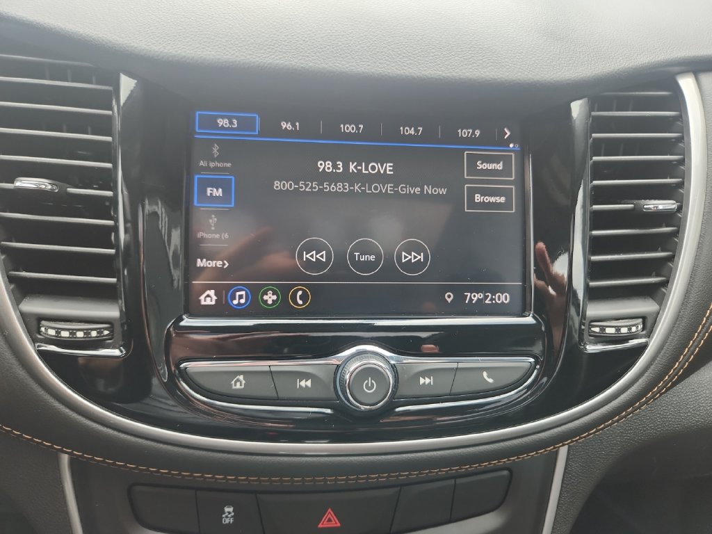 Used 2020 Chevrolet Trax LT w/ Sun & Sound Package AWD/4WD image 20