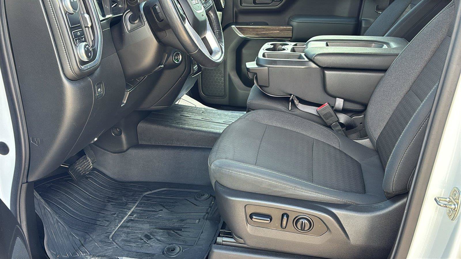 Certified 2020 GMC Sierra 1500 SLE w/ SLE Value Package RWD image 16
