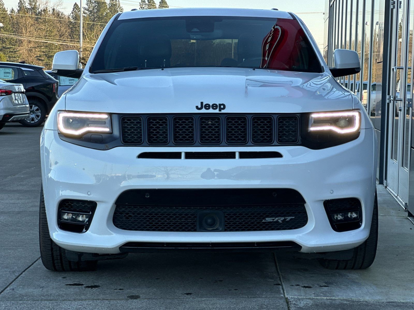 Used 2021 Jeep Grand Cherokee SRT image 8