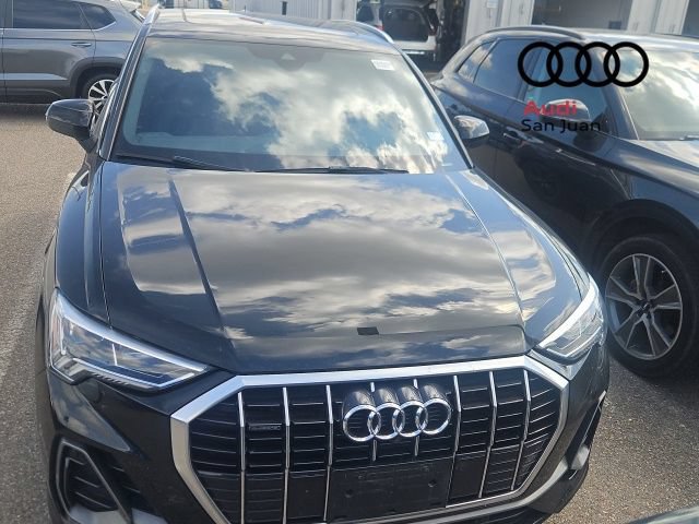 Used 2024 Audi Q3 2.0T Premium Plus w/ Premium Plus Package AWD/4WD image 2