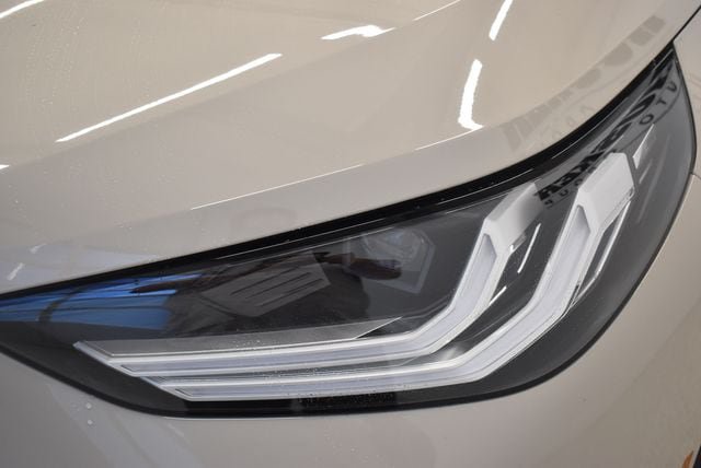 New 2026 BMW X3 xDrive30i w/ Premium Package AWD/4WD image 15